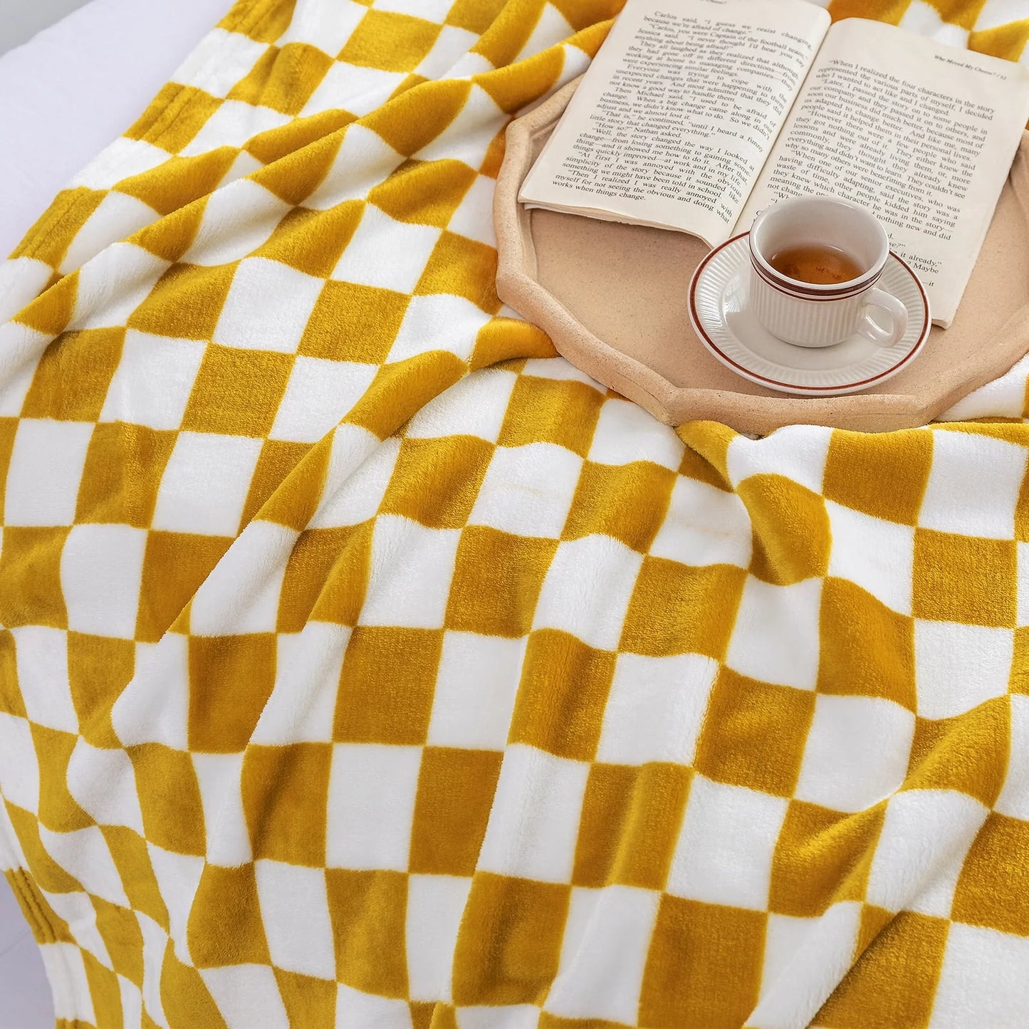 LOMAO Buffalo Check Fleece Throw Blanket Soft Checkered Plaid Blankets Cozy Lightweight Flannel Blanket for Couch Chair Bed(Yellow,51"x63")
