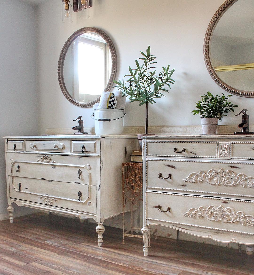 3552-588-Minka Lavery-Morrow - 2 Light Bath Vanity Approved for Damp Locations in Traditional Style - 9.25 inches tall by 14.25 inches wide
