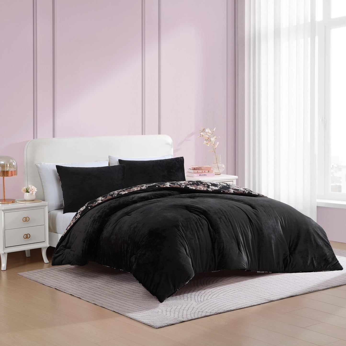Betsey Johnson - Full/Queen Comforter Set, Velvet Bedding with Matching Shams, Floral Home Decor, Oeko-Tex Certified (Velvet Solid Black, Full/Queen)