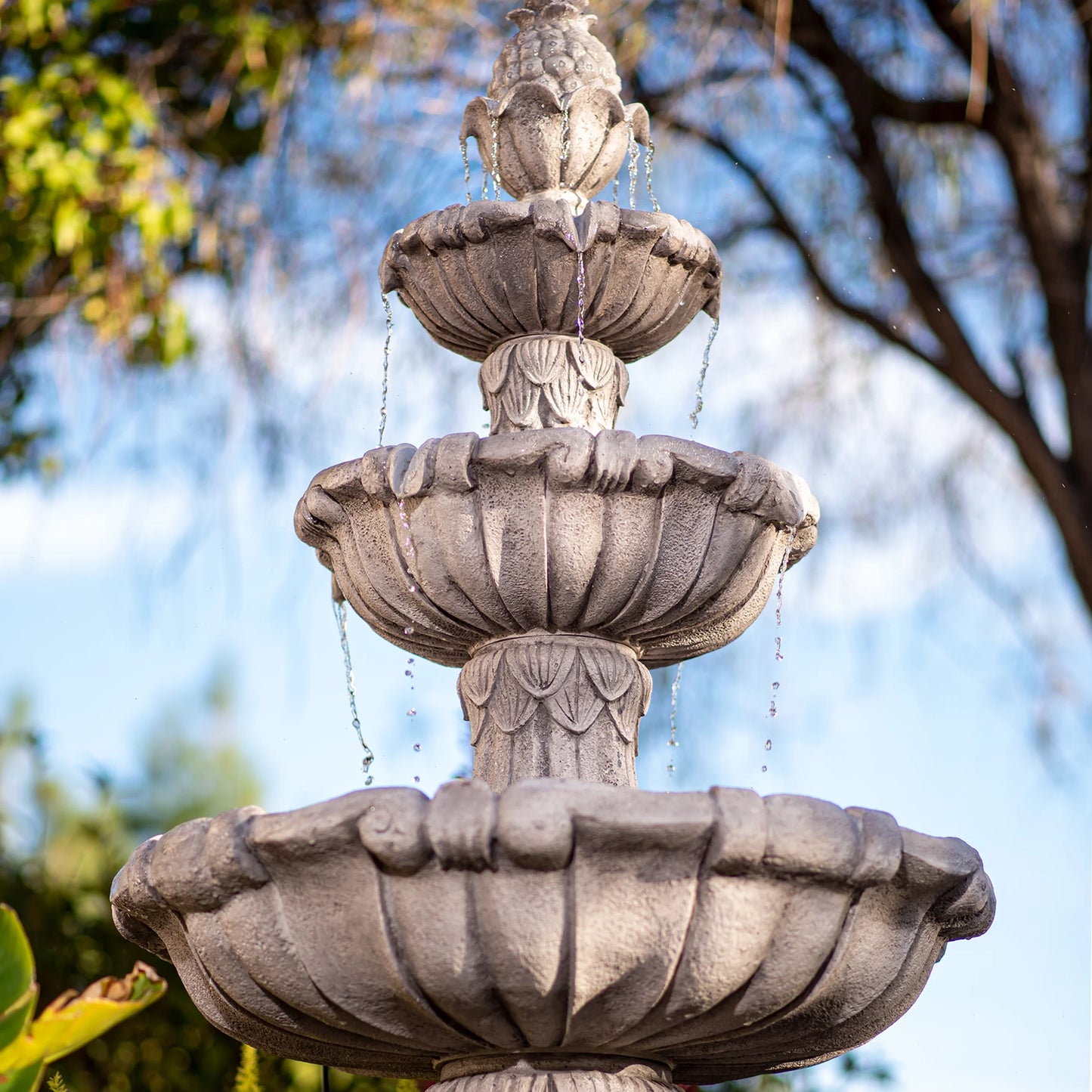 XBrand 58.3" 3-Tier Outdoor Freestanding Water Fountain - Classic Leaf Design, Large Bird Bath with Pump - Ideal for Yard, Lawn and Garden Dcor