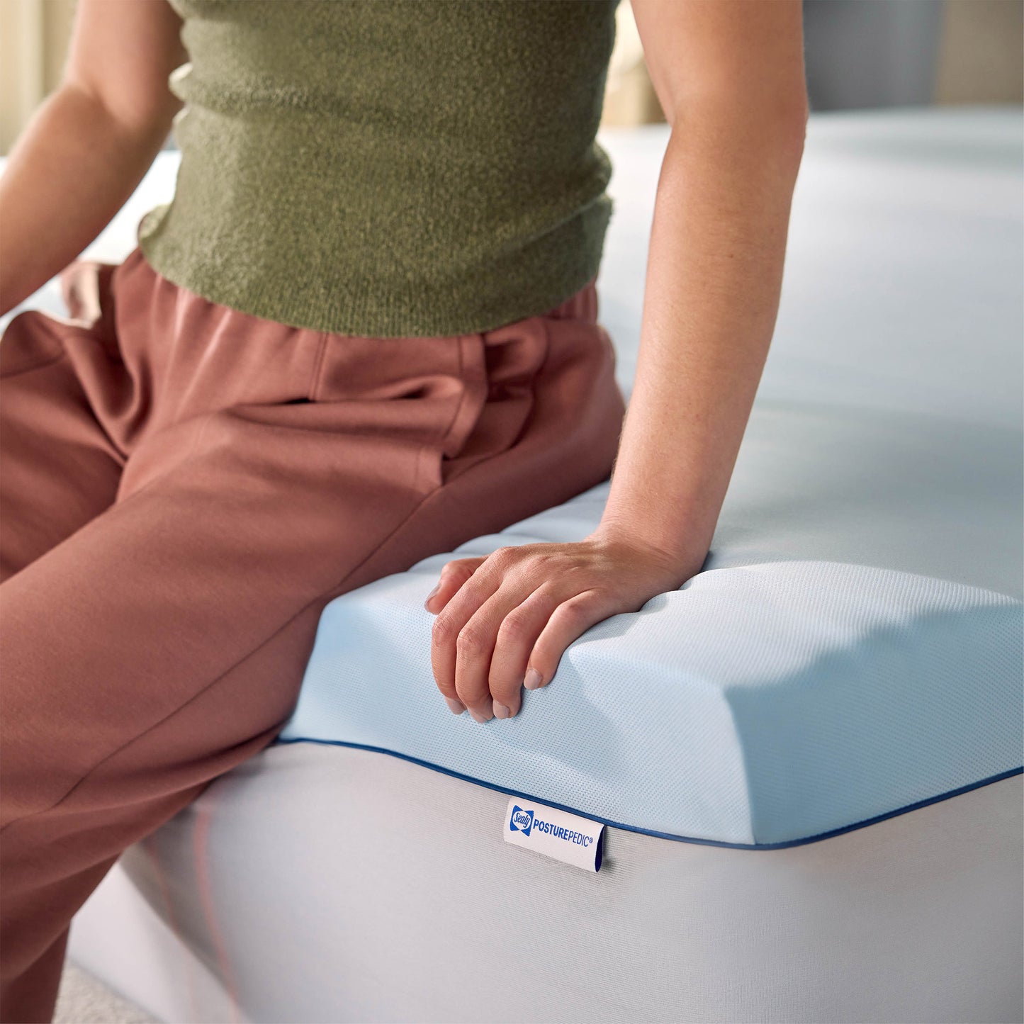 Sealy Posturepedic Zoned Memory Foam Mattress Topper