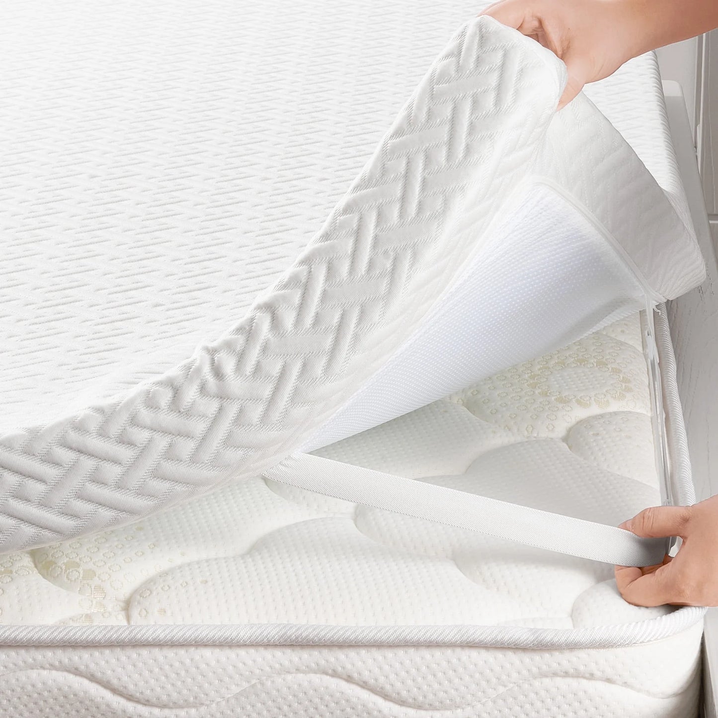 3 Inch Memory Foam Mattress Topper Queen Size Breathable Gel Memory Foam Cooling Mattress Topper Mattress Pad Cover for Back Pain Bed Topper with Washable Cover