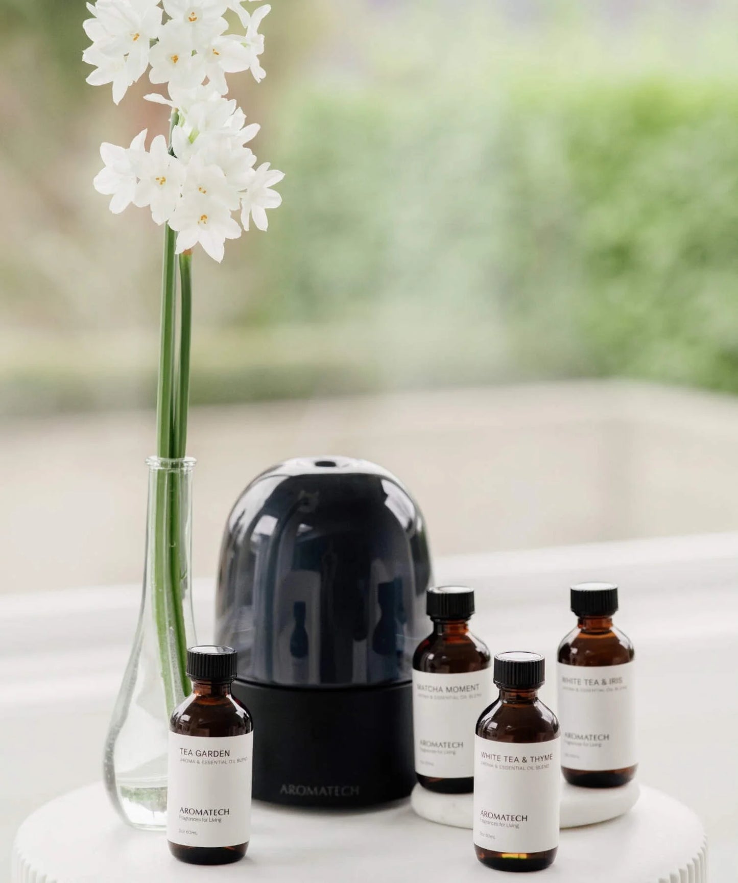 AromaTech AromaDream Scent Diffuser for Essential Oil Blends & Fragrances - Cold-Air Diffusion Scent Machine w/Bluetooth for Home, Bathroom, Bedroom, Boutiques, Spa - Nebulizing Diffusion System