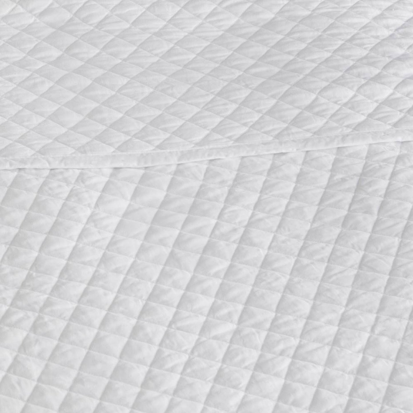 Jennifer Adams Home Solana Diamond 3-piece Quilted Blanket Set