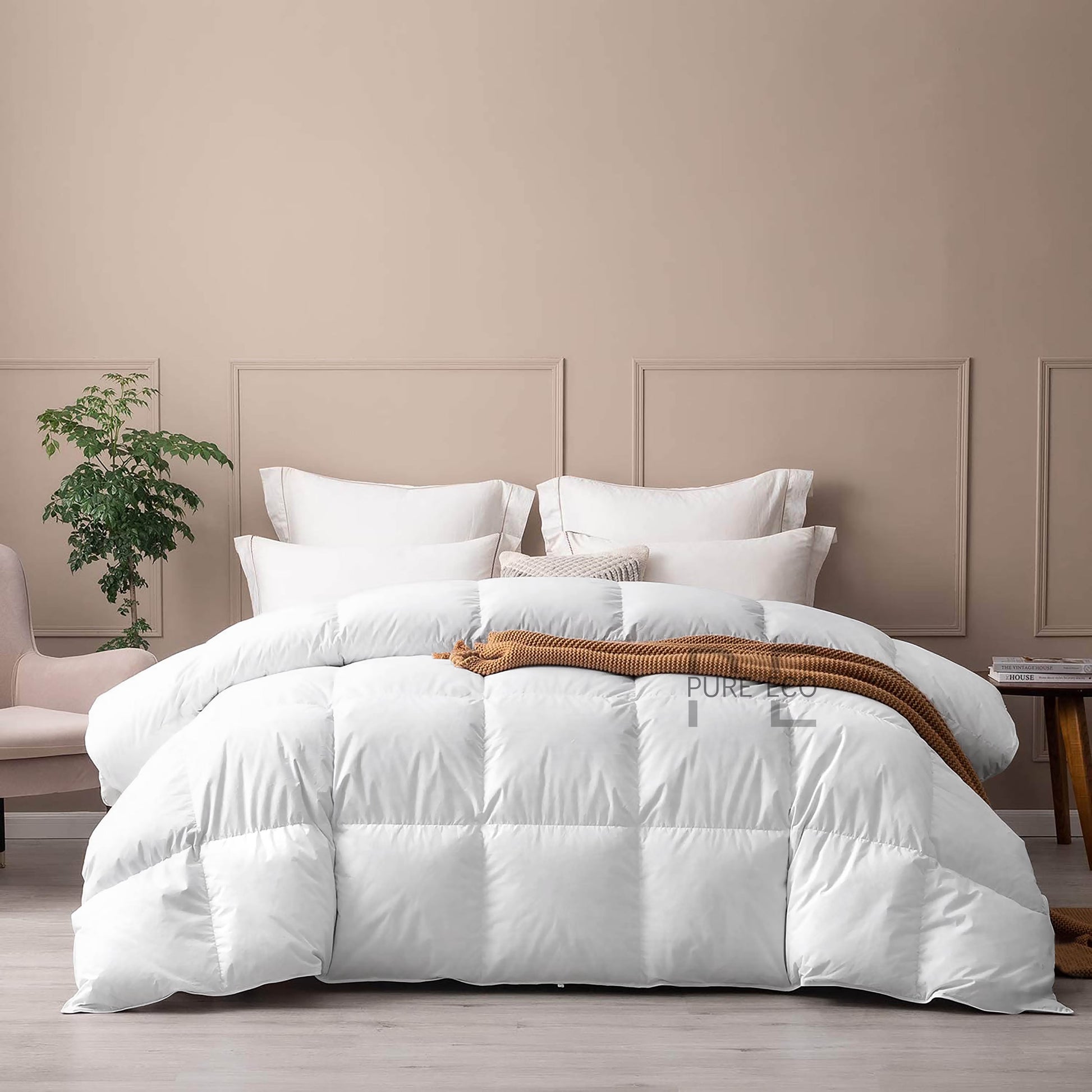 Ayanshi Hotel Bedding Comforter Twin Size, Duvet Insert, Quilted Comforter with Corner Tabs, All Season Lightweight Quilt, Down Alternative Hotel Comforter Twin Size 68X90 Baby Pink