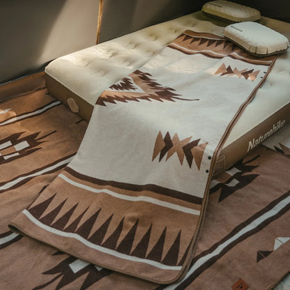 Naturehike, Wool Blanket, Multi-purpose Warm Wool Blanket, Oversized Skin-friendly Wool Throw, Wearable Soft and Warm Blanket, For Home/Camping/Travel