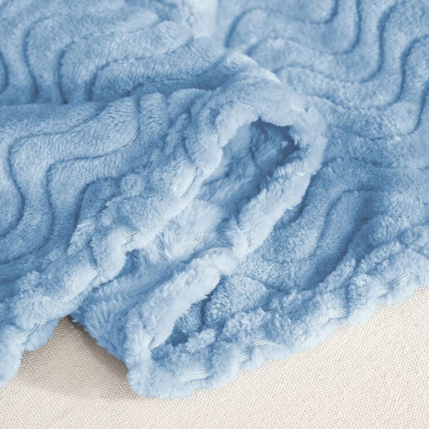 Exclusivo Mezcla Large Flannel Fleece Throw Blanket, 50x70 Inches Soft Jacquard Weave Wave Pattern Blanket for Couch, Cozy, Warm, Lightweight and Decorative Baby Blue Blanket