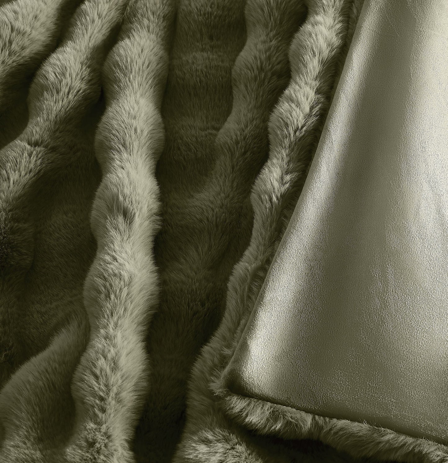 Brooklyn Loom Bubble Faux Fur 100% Microfiber Polyester Twin XL Blanket in Green, All Season, Adult Size, OEKO-TEX Certified