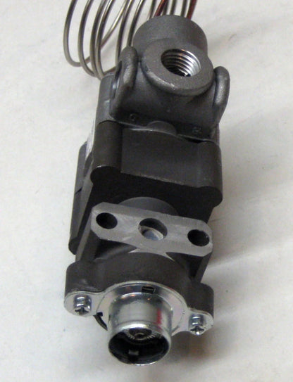 Robertshaw Gas Thermostat, 1/4 in Pipe,250 to 550 F 4350-027