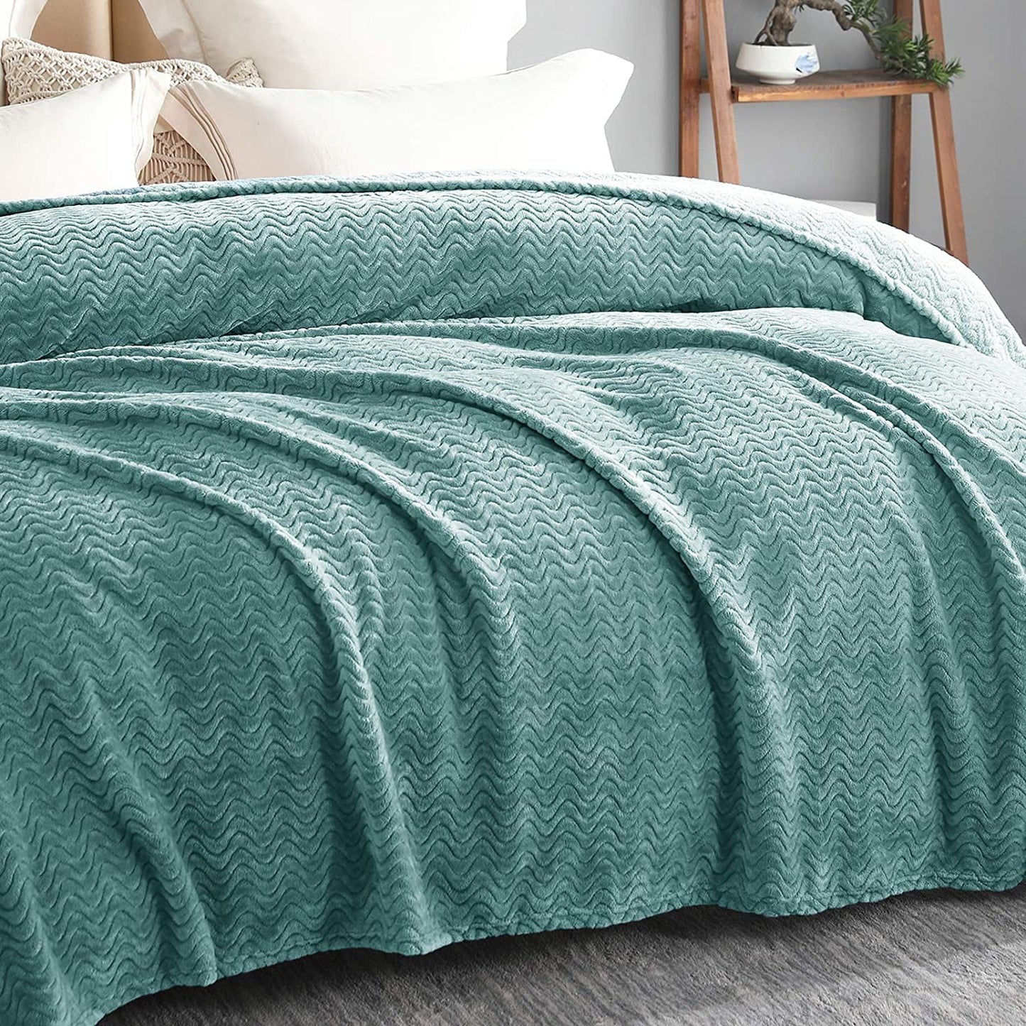 Exclusivo Mezcla King Size Jacquard Weave Wave Pattern Flannel Fleece Velvet Plush Bed Blanket as Bedspread/Coverlet/Bed Cover (90" x 104", Celadon) - Soft, Lightweight, Warm and Cozy