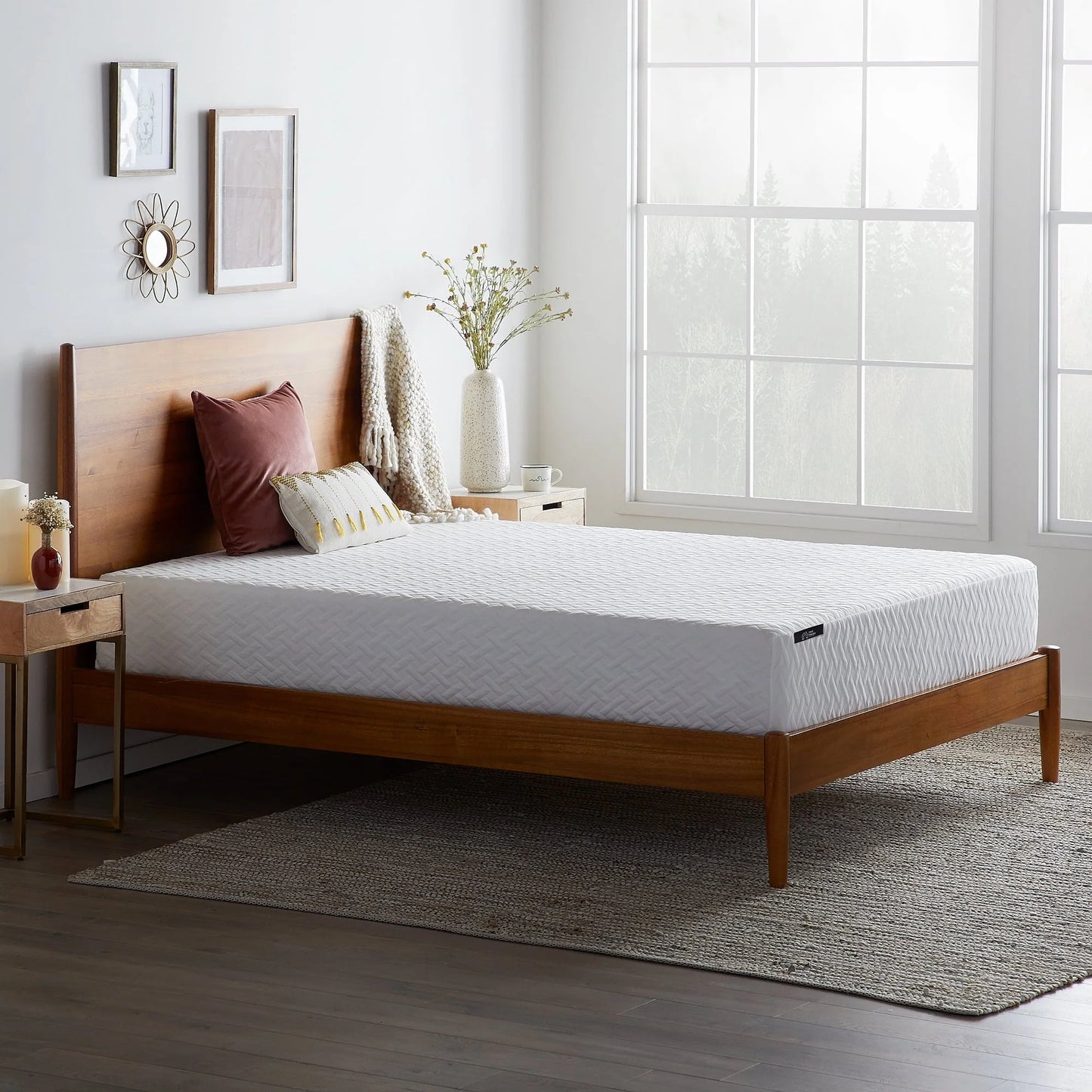 Rest Haven 10" Medium Plush Gel Memory Foam Mattress, Queen