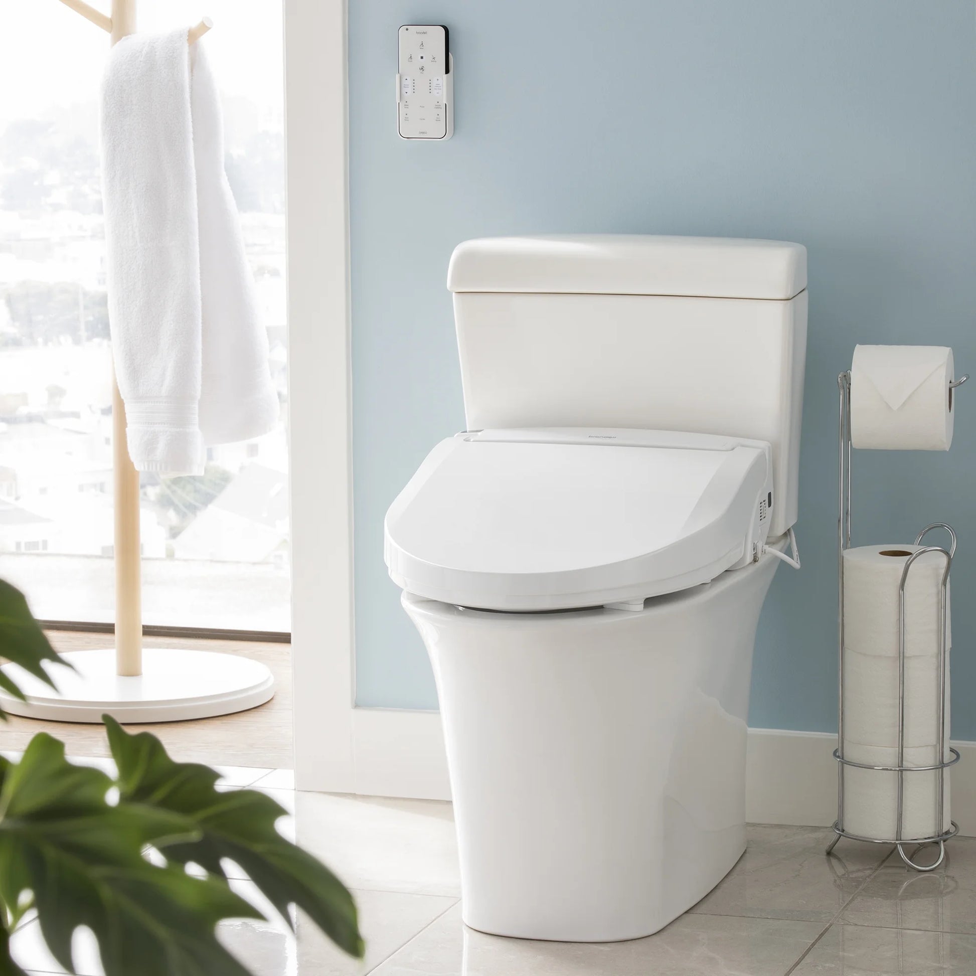 Brondell Swash DR802 Advanced Bidet Toilet Seat with Remote Control, Elongated White