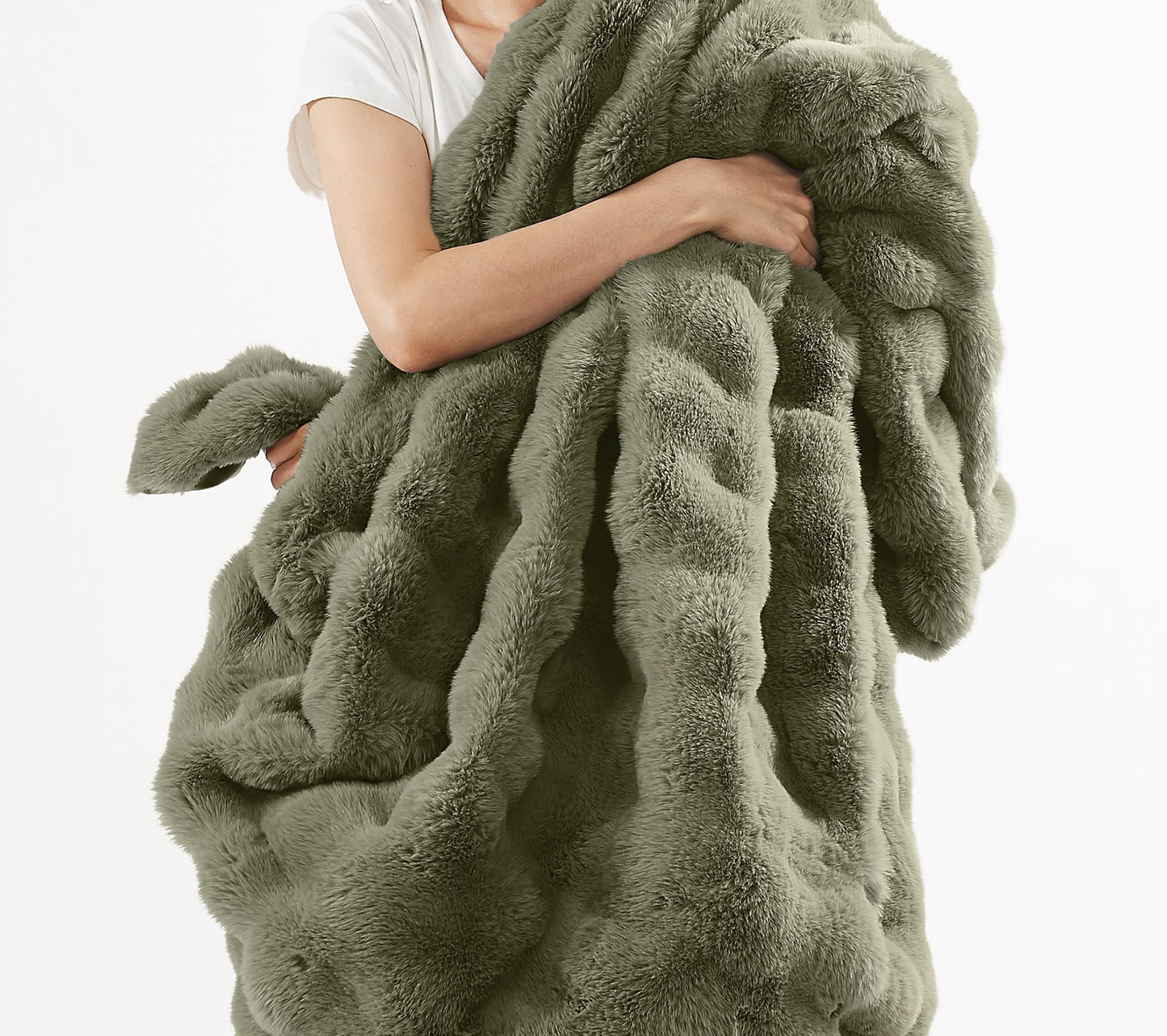 Brooklyn Loom Bubble Faux Fur 100% Microfiber Polyester Twin XL Blanket in Green, All Season, Adult Size, OEKO-TEX Certified