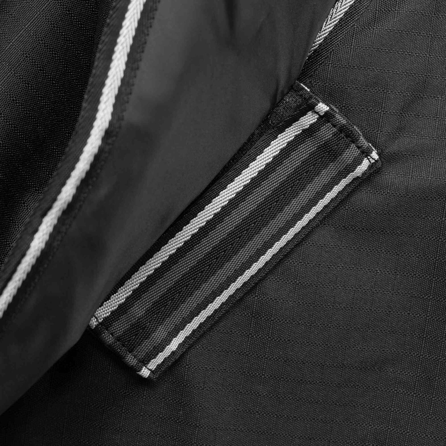 Equinavia Norse 200g Medium Weight Horse Blanket Waterproof All Weather Winter Turnout