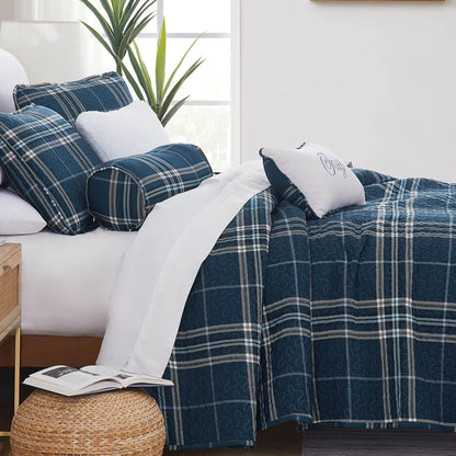 Southshore Fine LinensOversized 5-Piece Twin/Twin XL Quilt Bedding Set with two matching shams and three decorative throw pillows, oversized Paisley farmhouse bedspread Pure Melody Aqua